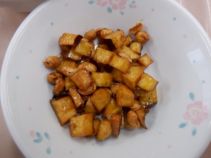 程よい甘さのカリントウ