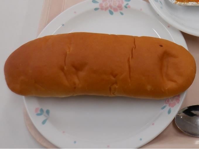 さつまいもパン