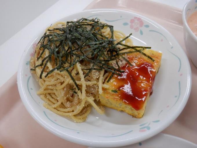 オムレツ＆スパゲティー