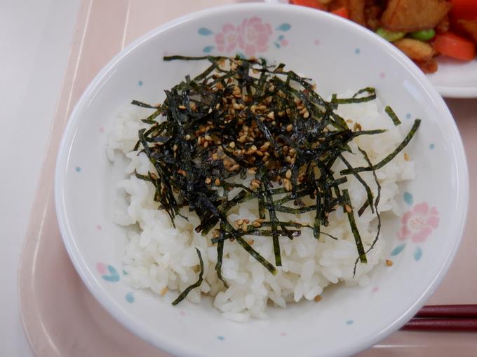 船橋産海苔のふりかけご飯