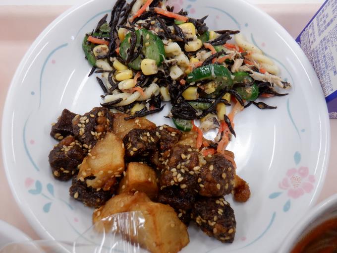 ﾚﾊﾞｰ&ｼﾞｬｶﾞｲﾓとｻﾗﾀﾞ