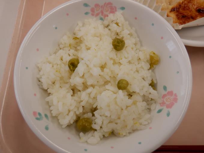 グリーンピースごはん
