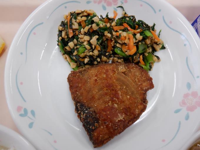 納豆和えとｶﾂｵの竜田揚げ