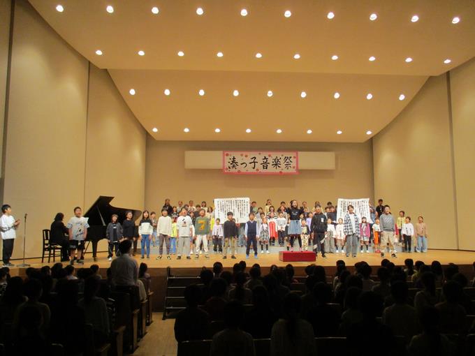 開会式(3)全体合唱