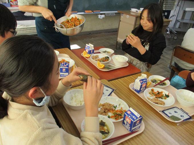 くるくるしています