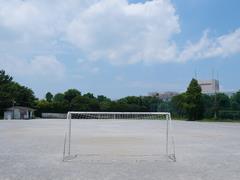 校庭