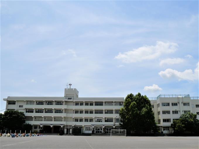 校庭側から