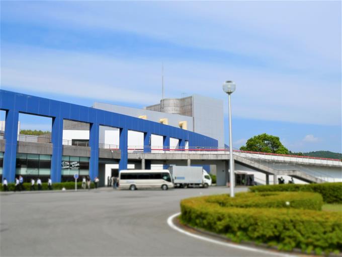 ホール
