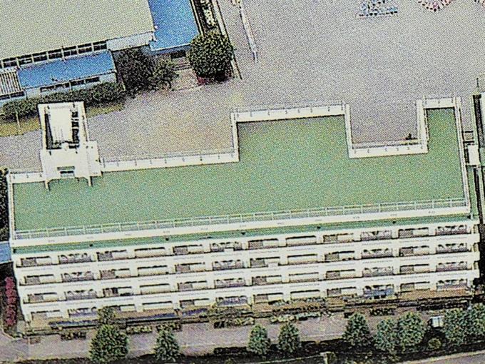 西校舎