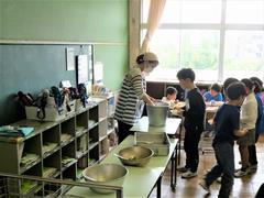 給食5