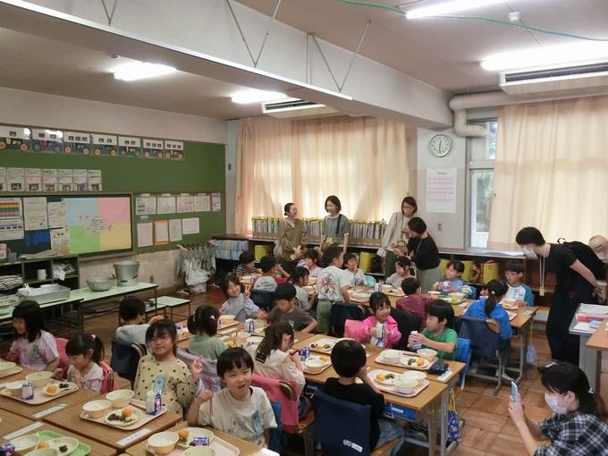 試食会