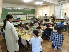 試食会