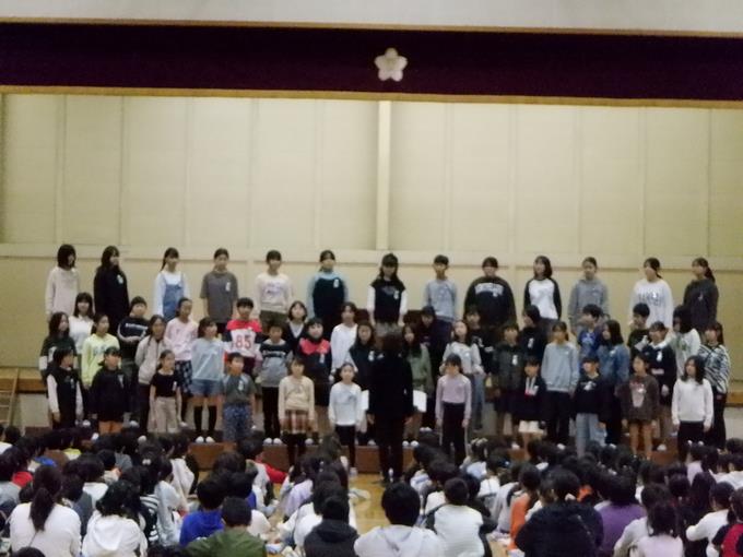 全校朝会