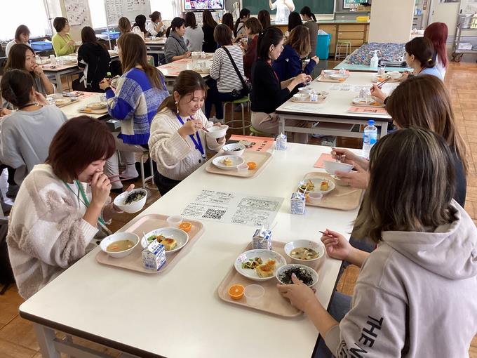 試食会
