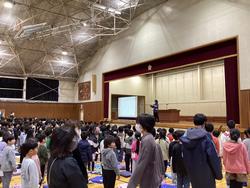 全校朝会