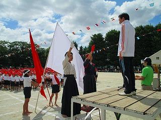 応援団長の選手宣誓です。