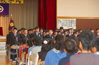 呼びかけの様子 (男子)
