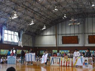 青葉学級の出し物「休み時間」