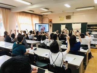 いのちの始まりの小ささを確認