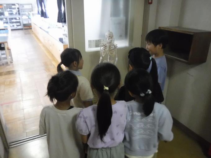 学校探検③