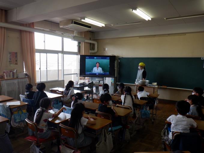 栄養教諭力作の説明動画
