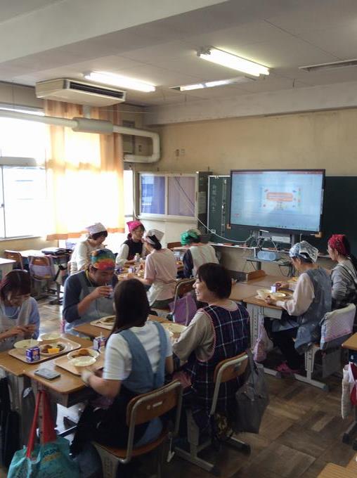 試食の様子