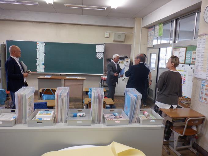 新設された特別支援学級も見ていただきました