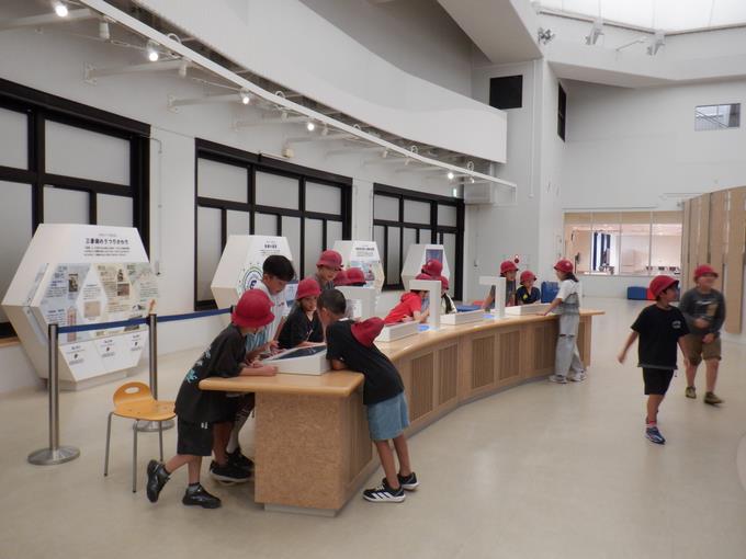 学習館
