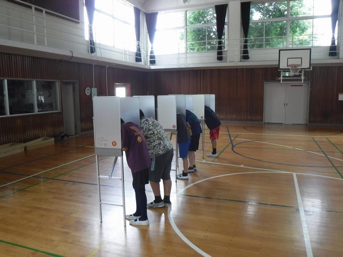 候補者選び