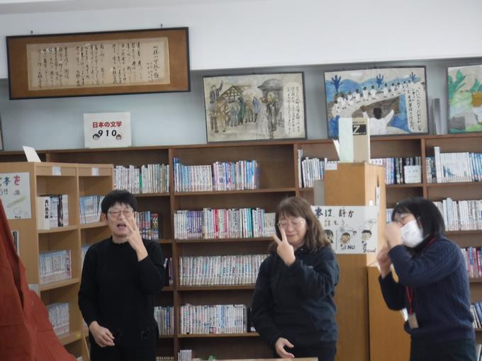 読み聞かせ1