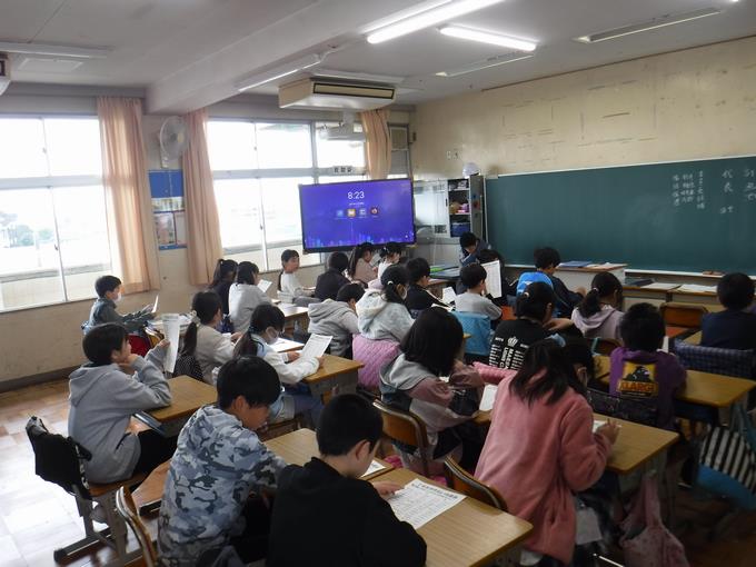 仕事はなに?