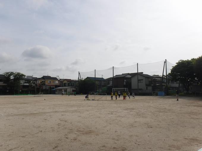 サッカー部朝練習