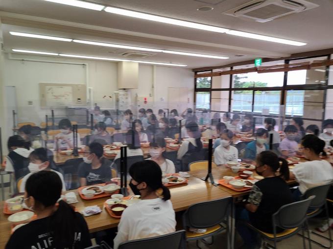夕食