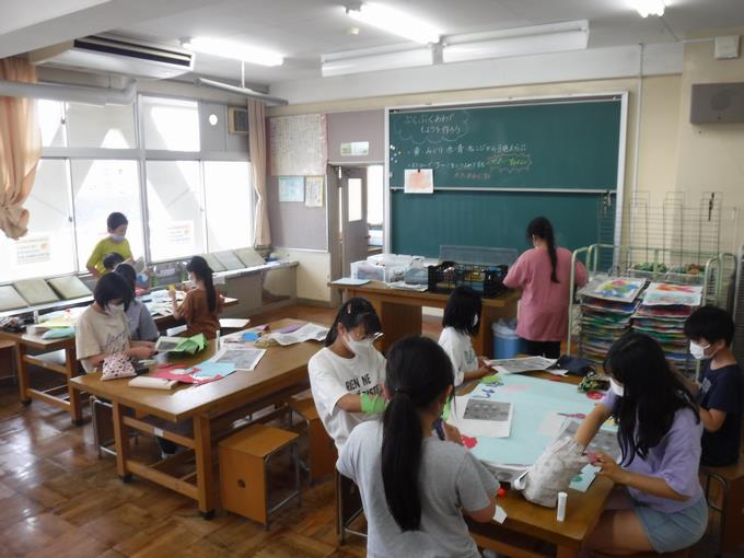 掲示委員会