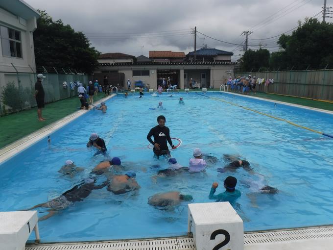 水泳運動