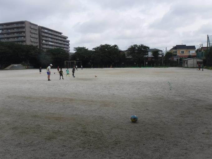 サッカー部朝練習