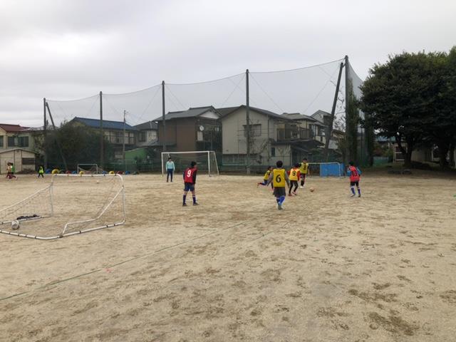 サッカー部朝練習