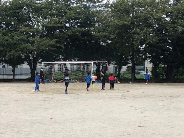 サッカー部朝練習