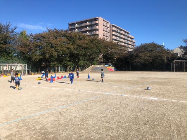 サッカー部の朝練習