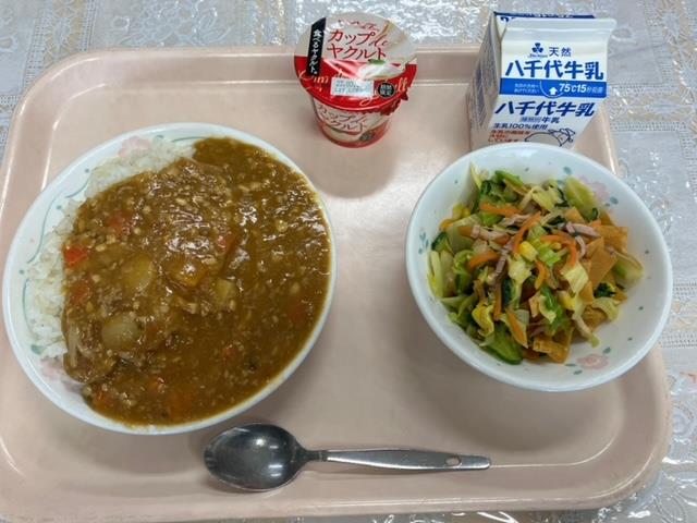 3月6日の給食(5年3組給食委員会考案献立)