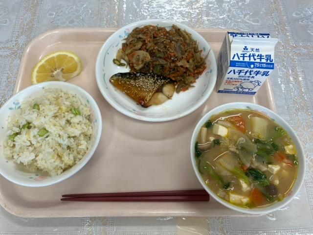 3月9日の給食(6年2組給食委員会考案献立)