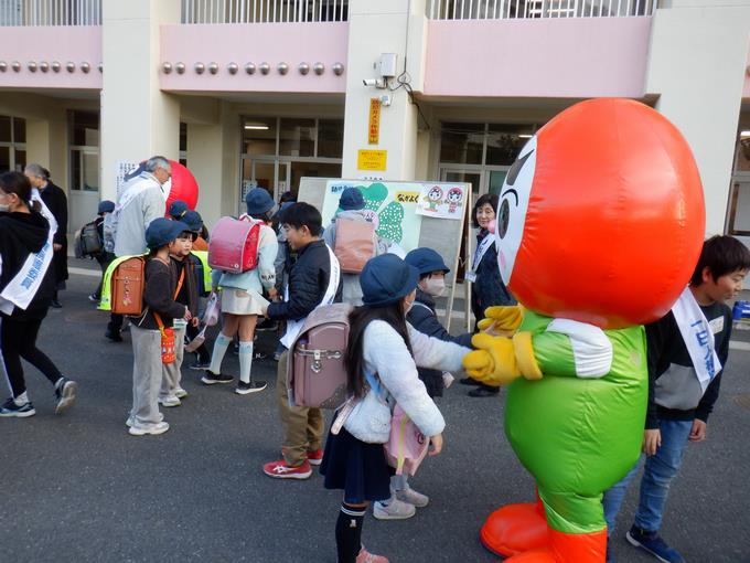 仲よくしよう