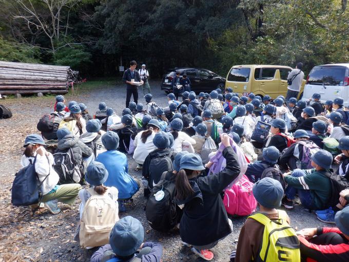いこいの森　ウォークラリー出発式