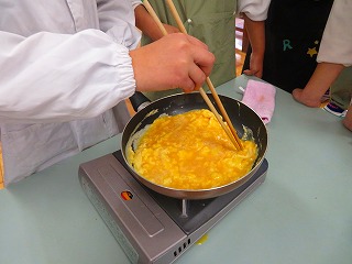 卵3