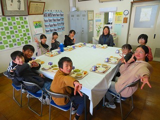会食3/11