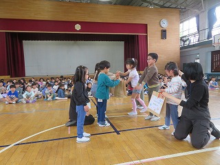 2年生からのプレゼント