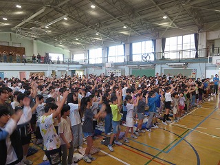 全員でダンス