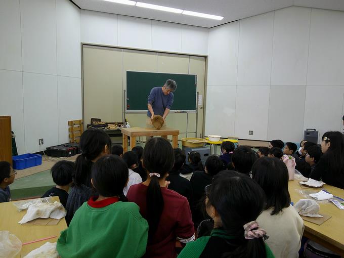 陶芸の様子