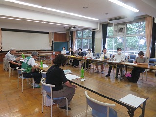 会議の様子1