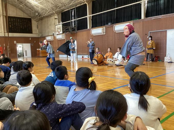 踊り方を教わったよ！